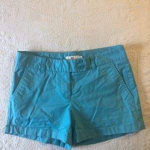 Classic gorgeous blue Vineyard vines shorts size 2